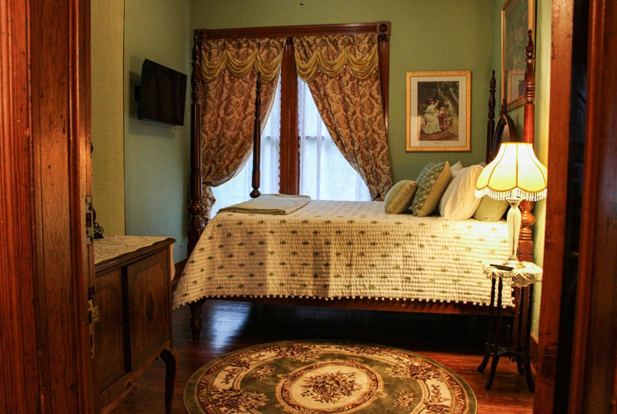 Woodbine Inn And Restaurant Madisonville Dış mekan fotoğraf